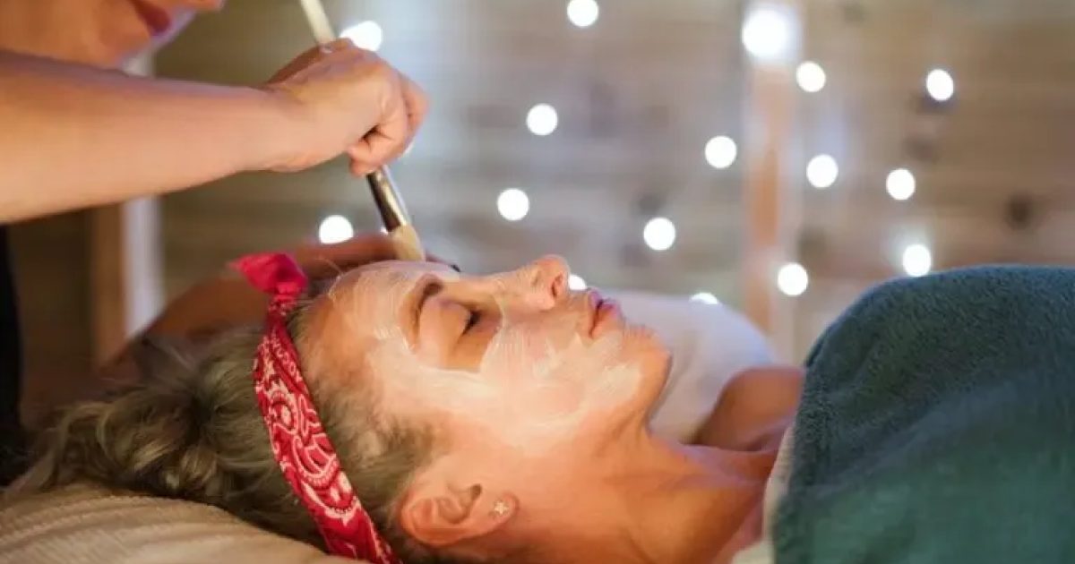 Different Types Of Facials And Their Benefits You Beauty Lounge